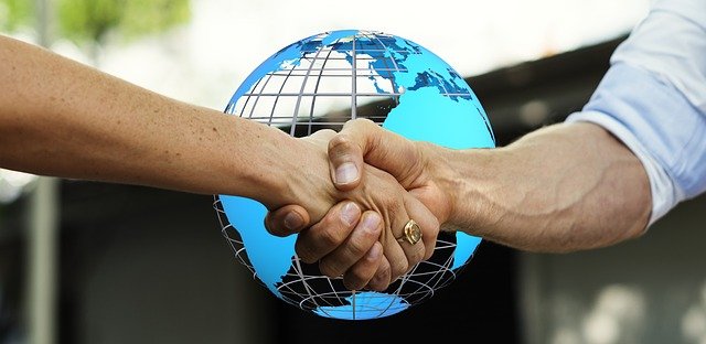 AD distribution partnership